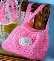 Розовая сумочка с цветком.